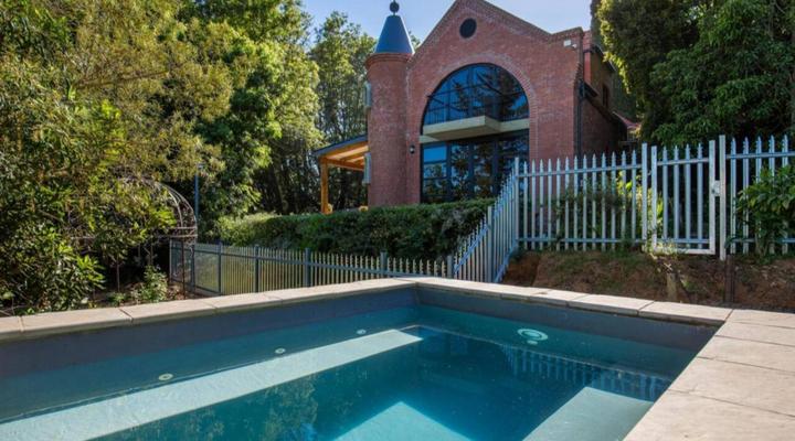 Orchard Cottage at Devon Castle