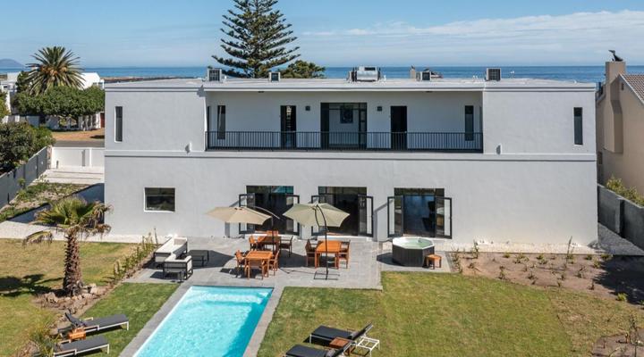 Glow Boutique Suites