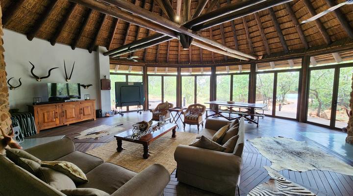 Milkwood Safari Lodge, Mabalingwe
