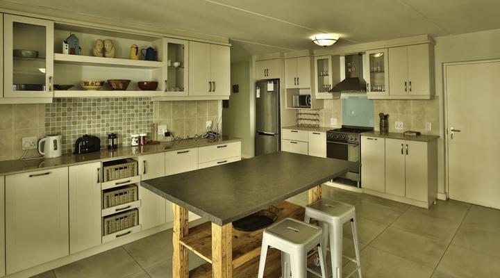 99 Steps, Langebaan, 8-sleeper