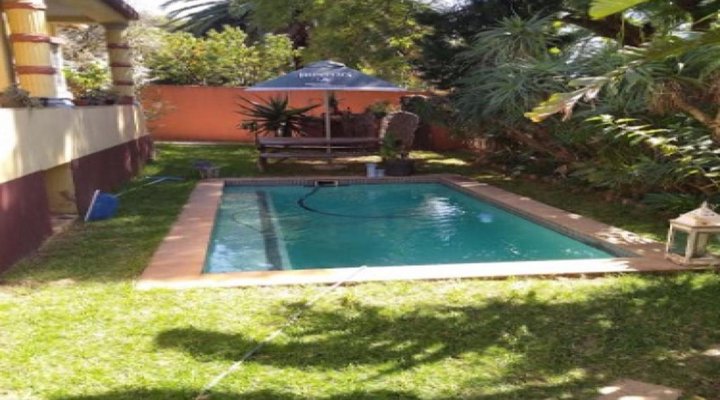 Sleepy Gecko Guesthouse