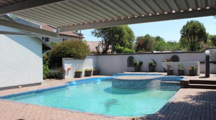 3 Liebeloft Guest House