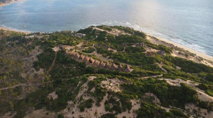 Golden Palms Beach Resort, Mozambique