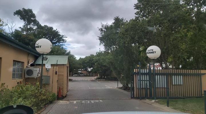 86 Pendleberry Holiday Grove