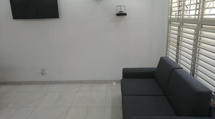 93 Beach Road ,Gordans Bay