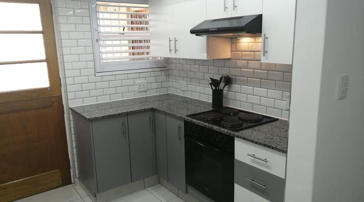 93 Beach Road ,Gordans Bay