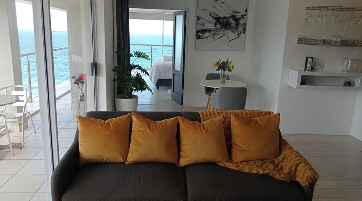 511 Umdloti Resort WOW!! Stunning breakers view