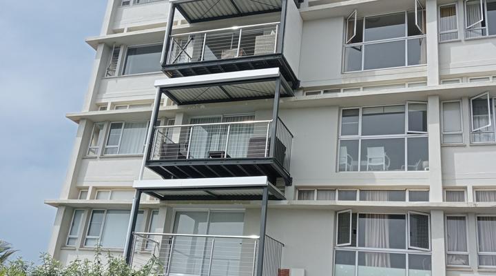 511 Umdloti Resort WOW!! Stunning breakers view