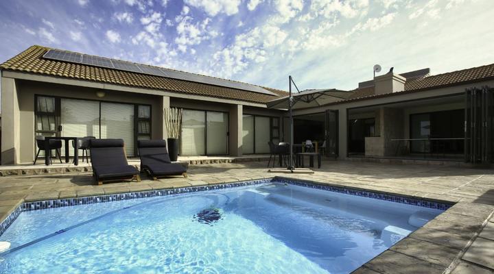 Bailee's Place, Langebaan, 6-sleeper