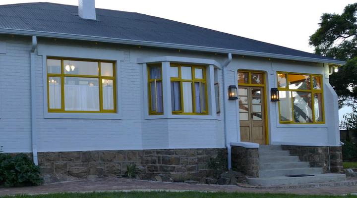 Fish Bird Art Deco Villa