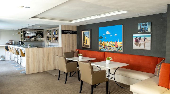 Bantry Bay Suite Hotel