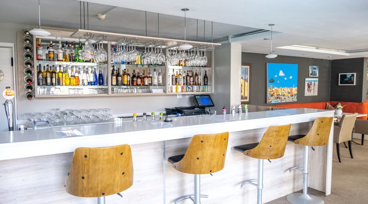 Bantry Bay Suite Hotel