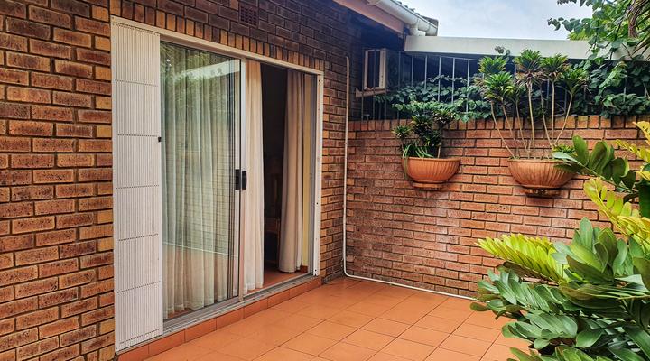 Whispering Palms St Lucia