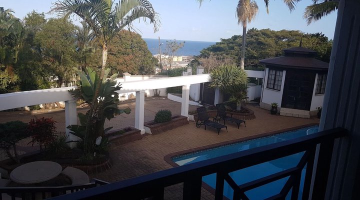 Ingwe Manor Guest House & Spa
