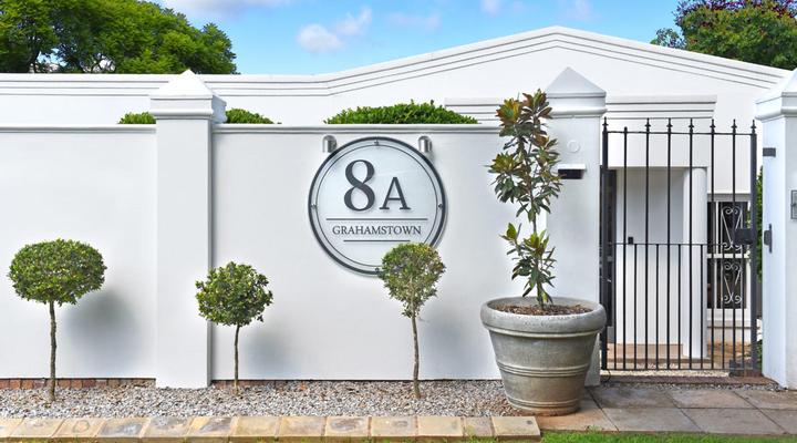 8A Grahamstown Guest House