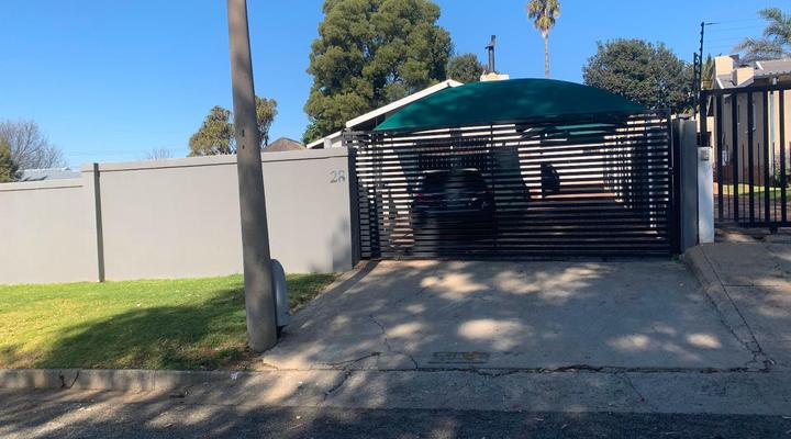 28 at Van Den Bos International Guest House