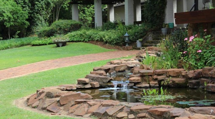 Whispering Pines Magaliesburg