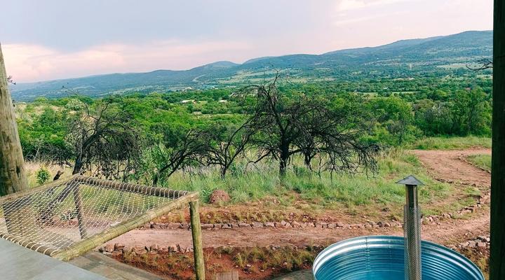 Rocky Road Mountain Lodge