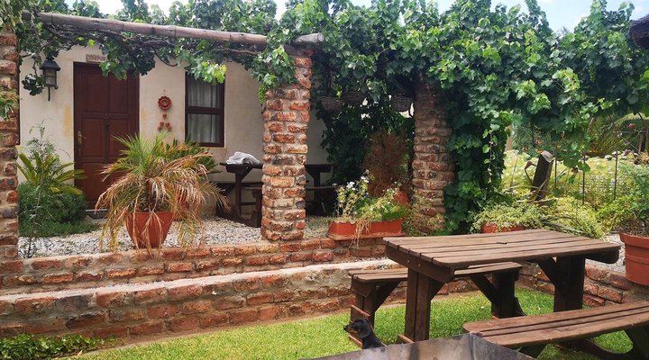 Kleinplasie Guesthouse