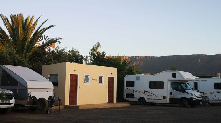 Kleinplasie Guesthouse
