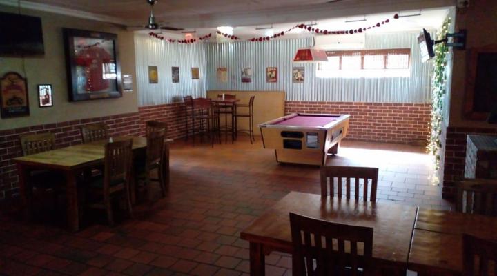 Sundowner Lodge and Caravan Park