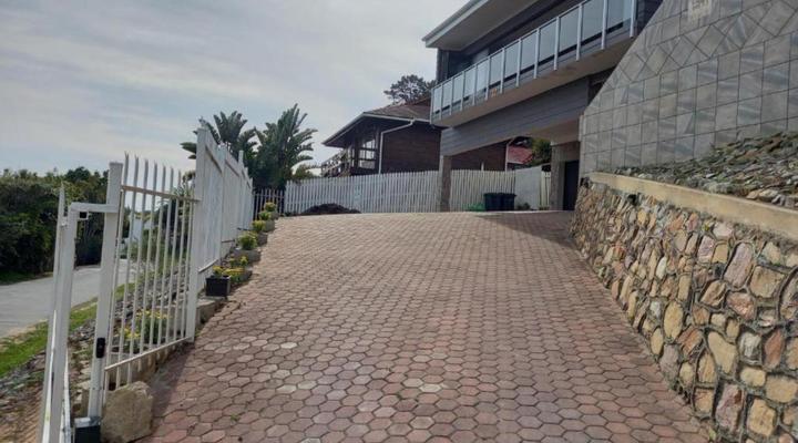 Friendz Guesthouse and Self Catering