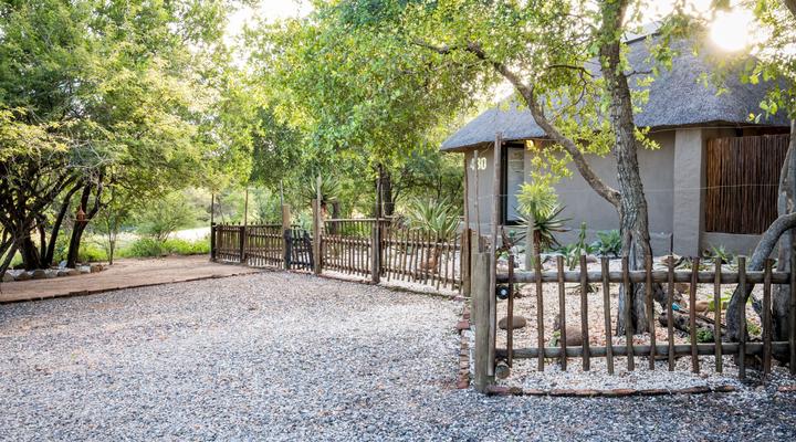 Nkanyi Wildlife House & Cottage