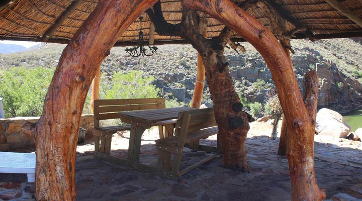Karee Kloof Conservancy & Guest Farm