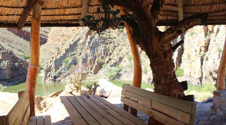 Karee Kloof Conservancy & Guest Farm