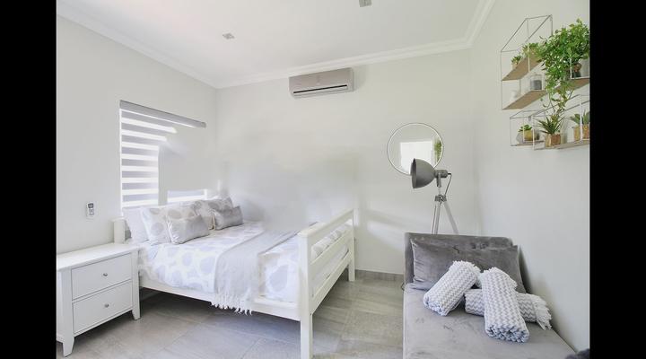 Caribbean Estate Deluxe