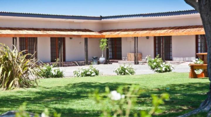 Wagon Wheel Country Lodge