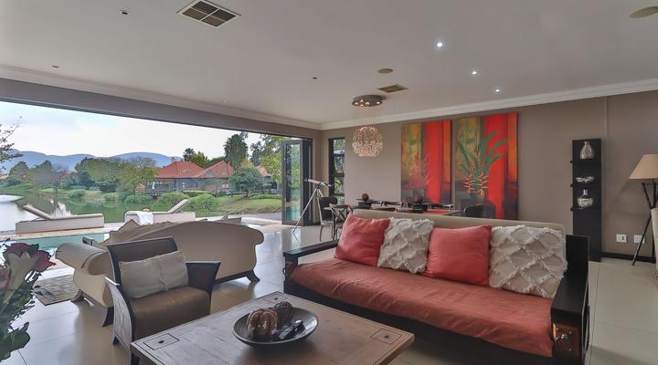 The Pecan Lake Guesthouse