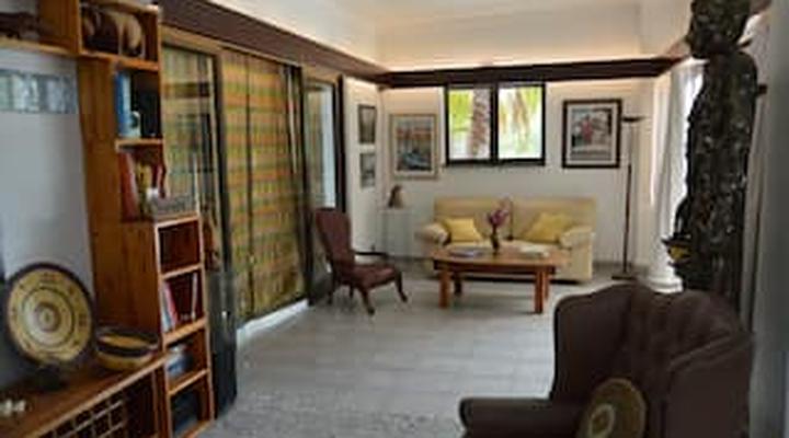 Santika Villa Guesthouse