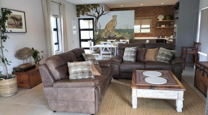 Little Dinokeng Bush Lodge