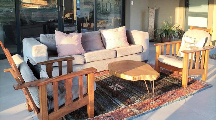 Little Dinokeng Bush Lodge