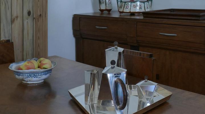 Fish Bird Art Deco Villa