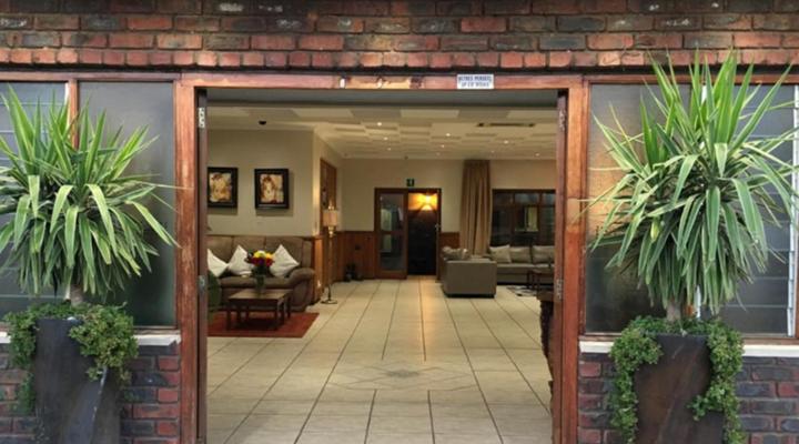 Pofadder Hotel by Country Hotels