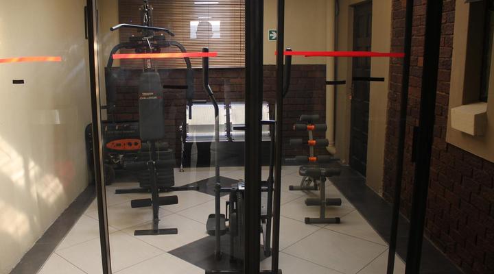 Sleep-Time Guest Lodge