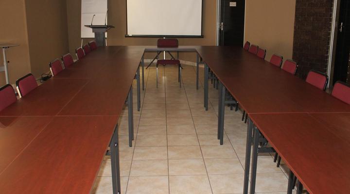 Sleep-Time Guest Lodge