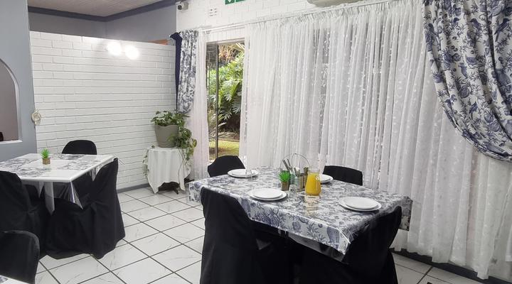 Fourie Street 199 Bed and Breakfast