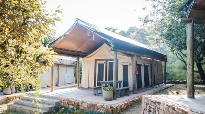 De Wildt Cheetah Lodge