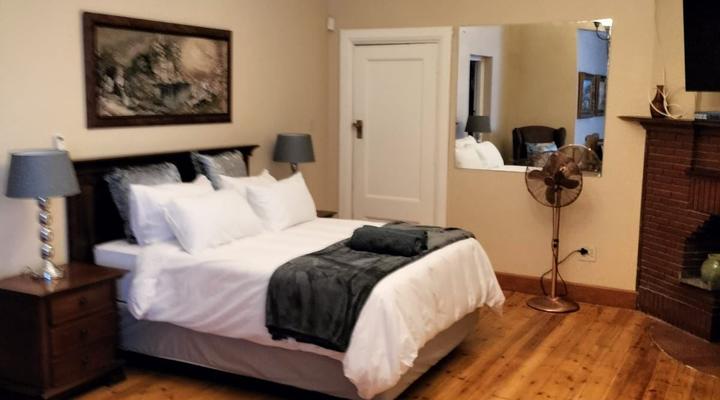 Graaff-Reinet Rd Self-Catering Apartments