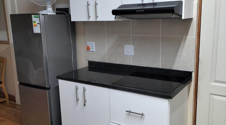 Graaff-Reinet Rd Self-Catering Apartments