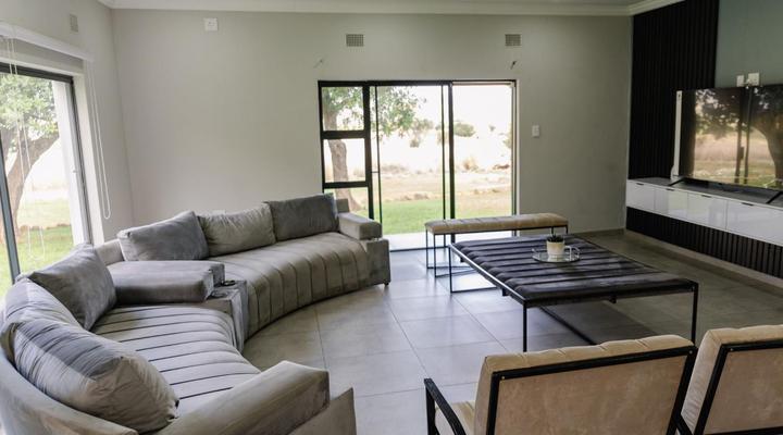 Charlottesville Farm Lodge