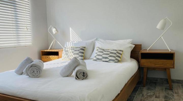 315@Menlyn Place, Menlyn Maine