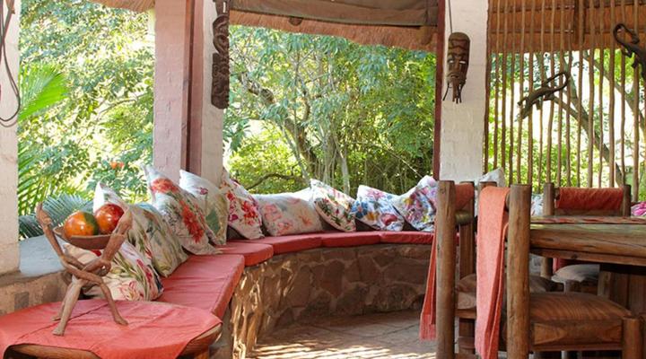 Treehouse River Lodge