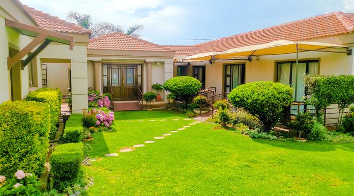 Themba Le Njabulo B n B