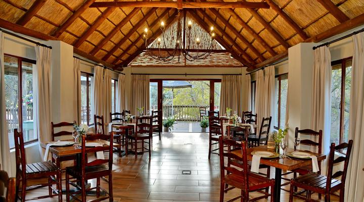 Thanda Manzi Country Hotel