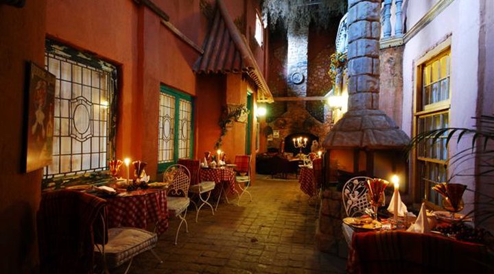 Out Of Afrika Guest Lodge