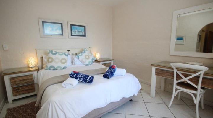 65 Perissa at Santorini